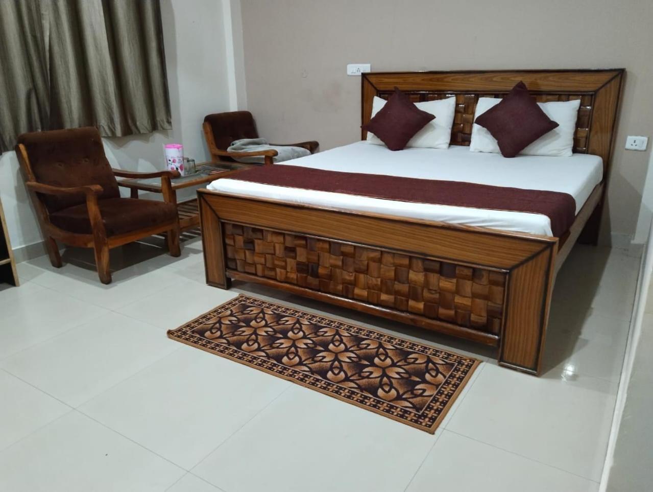 Hotel Jungle Palace Resort Umariā 외부 사진